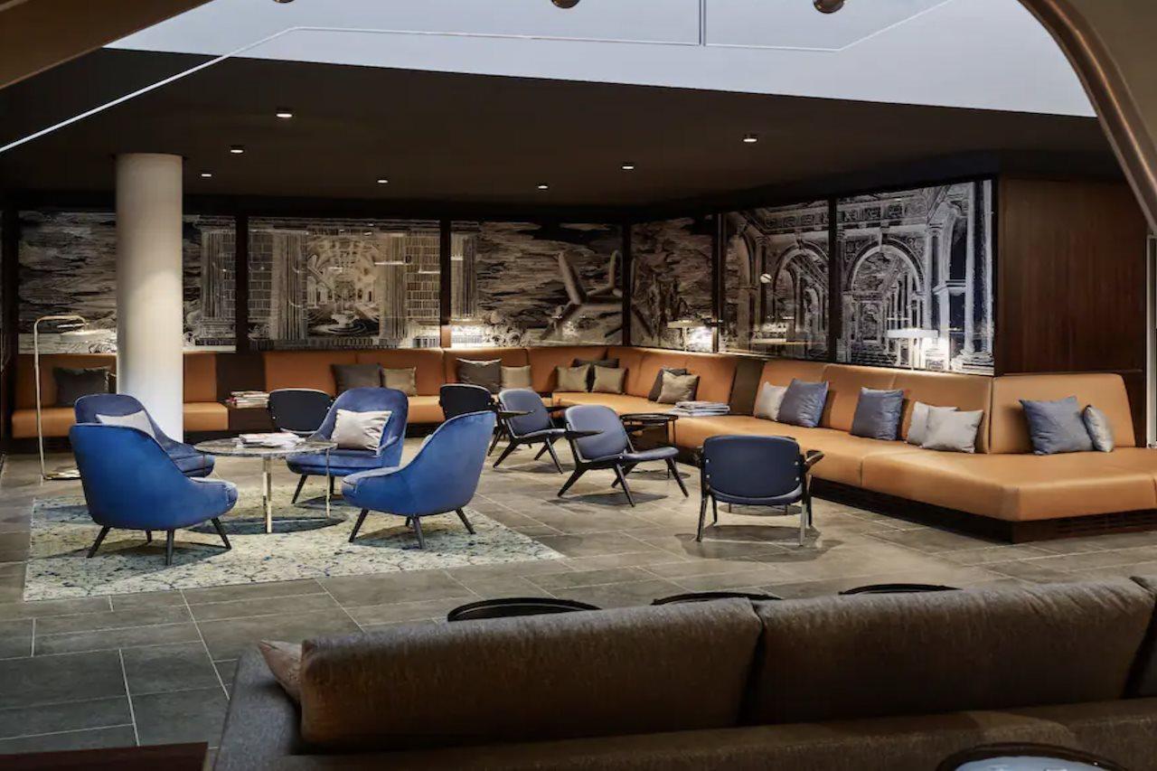 Andaz Vienna Am Belvedere, By Hyatt Exterior photo The lounge at the airport